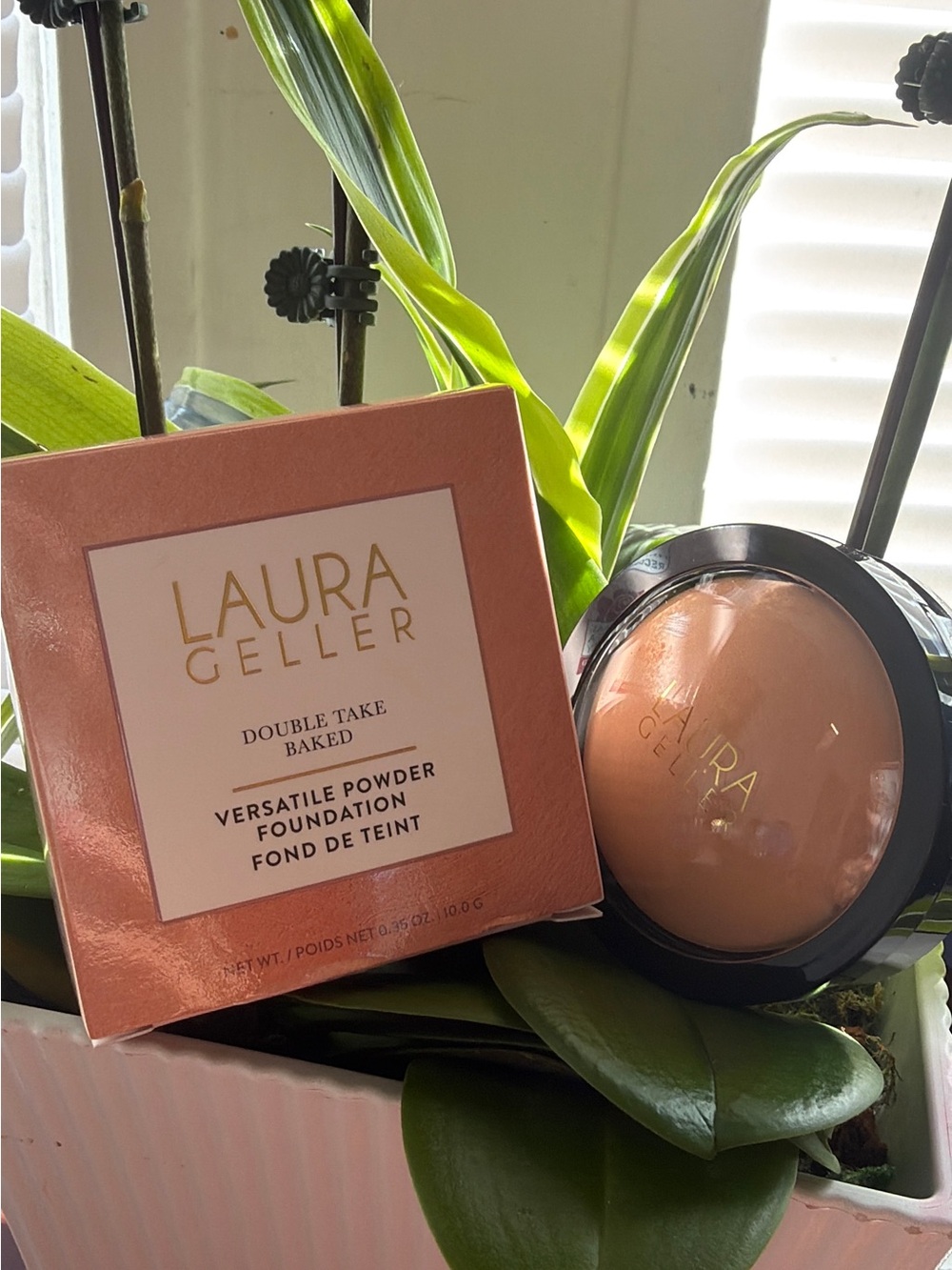 Laura Geller Double Take Versatile Powder foundation Light 0.35 fl oz